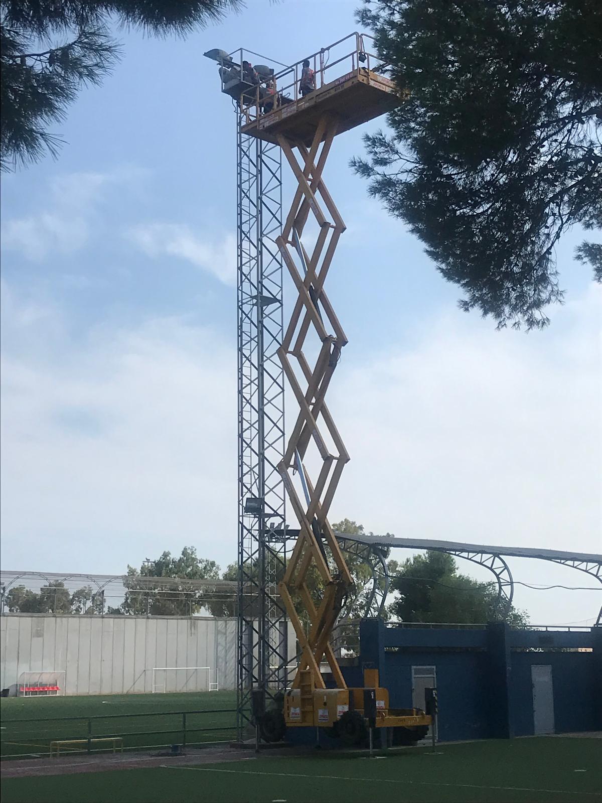 Rehabilitación y recrecido de torre de iluminación deportiva